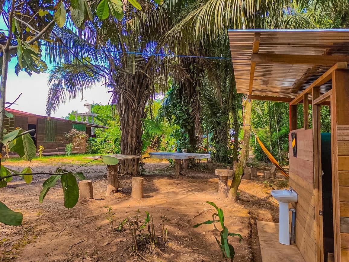 Rosa'S House Hotell Puerto Maldonado Exteriör bild